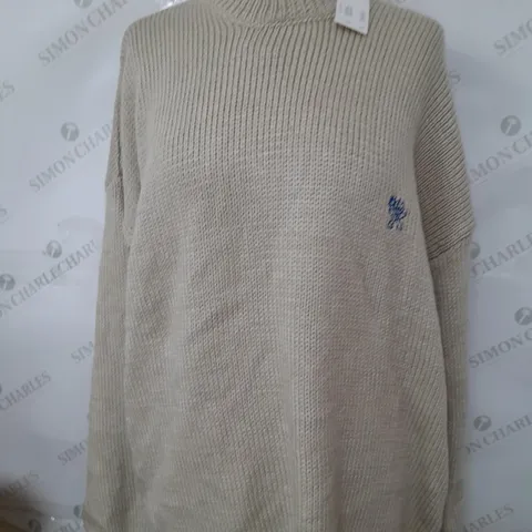 URBAN OUTFITTERS CRÈME & BLUE JUMPER - SIZE MEDUM