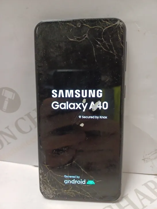 BOXED SAMSUNG GALAXY A40 SMARTPHONE 