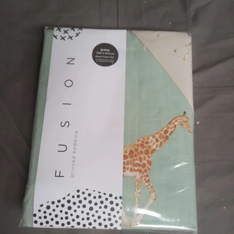 FUSION PRINTED BEDDING VDUVET COVER SET IN MILO GIRAFFE SIZE KING