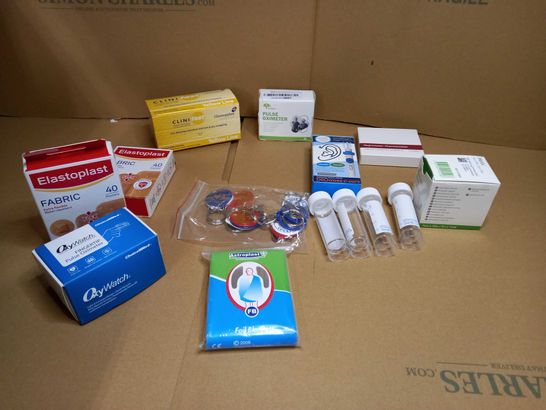 LOT OF APPROX 20 ASSORTED HEALTH MEDICAL RELATED ITEMS TO INCLUDE: FOIL BLANKET, PLASTERS, PULSE OXIMETER