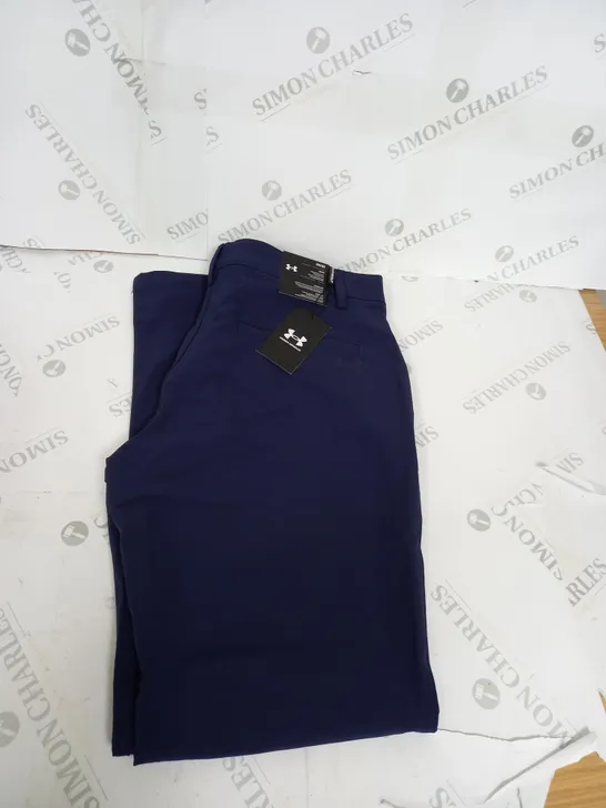 UNDER ARMOUR TAPER TROUSERS SIZE 34/32