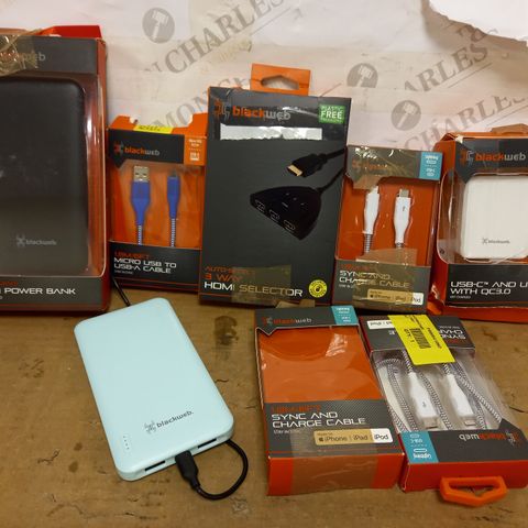 LOT OF APPROX 5 BLACKWEB ITEMS TO INCLUDE SLIM POWER BANK, HDMI SELECTOR, MICRO USB TO USB-A CABLE