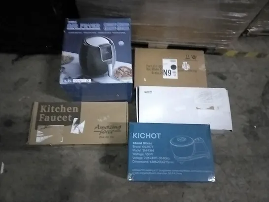 PALLET OF ASSORTED ITEMS INCLUDING OMMO AIR FRYER, KICHOT STAND MIXER, KITCHEN FAUCET, ACCSTORE FABRIC WARDROBE, GEORGE FOREMAN GRILL, AICOK JUICE EXTRACTOR