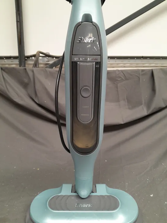 BOXED SHARK S6002UK STEAM FLOOR MOP - COLLECTION ONLY