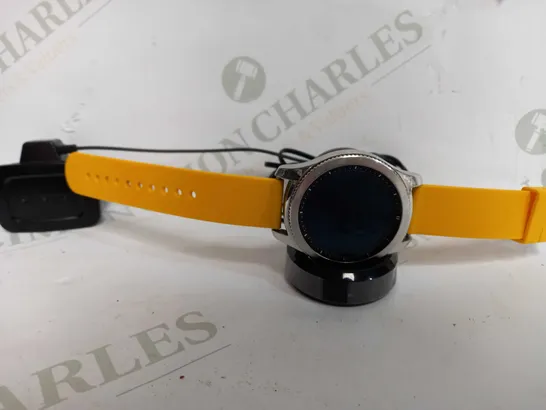 SAMSUNG GEAR S3 CLASSIC WATCH WITH MUSTARD STRAP 