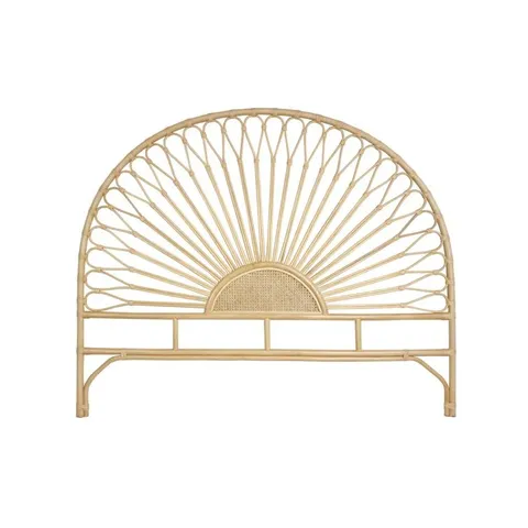 BOXED ADENINE WICKER/RATTAN HEADBOARD // SIZE: DOUBLE (1 BOX)