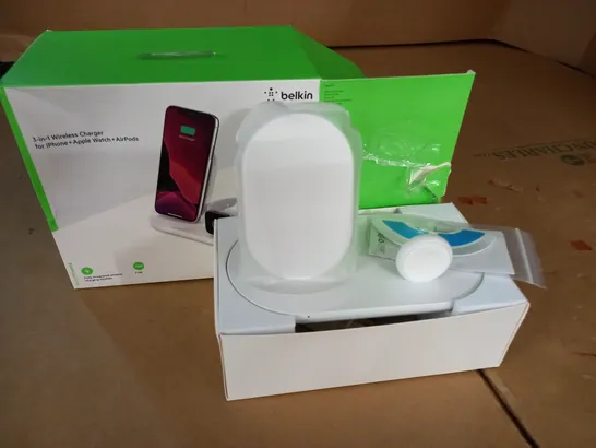 BELKIN 3 IN 1 WIRELESS CHARGER 