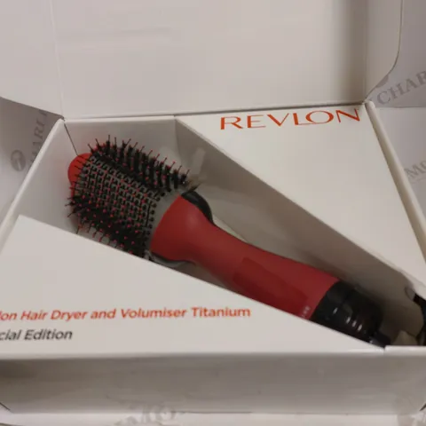 REVLON SPECIAL EDITION SALON HAIR DRYER AND VOLUMISER