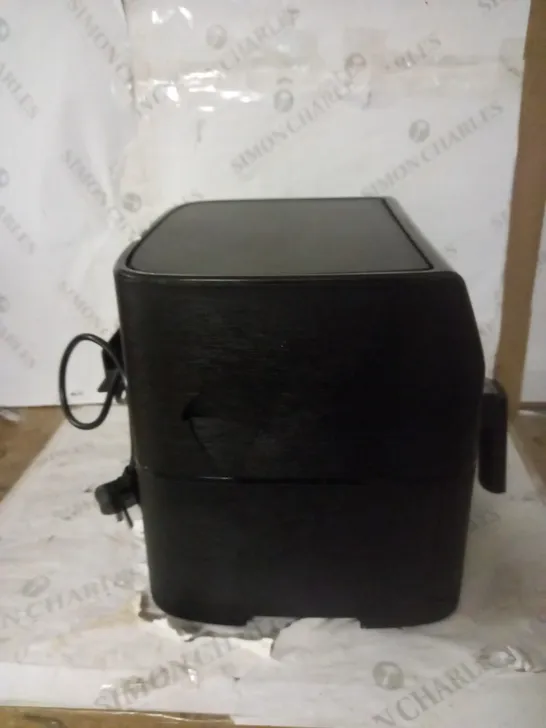 COSORI 5.5L XXL OIL FREE AIR FRYER 1500W