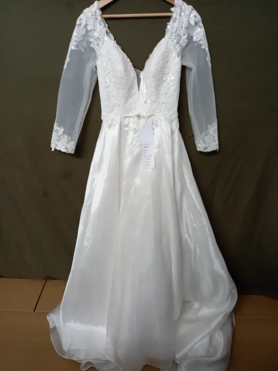 LYDIA COUTURE PAULA IVORY WEDDING DRESS - SIZE 10