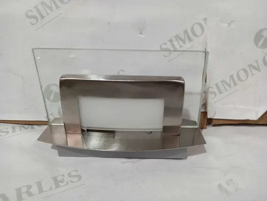 DAR LIGHTING LTD THOMAS SINGLE WALL BRACKET