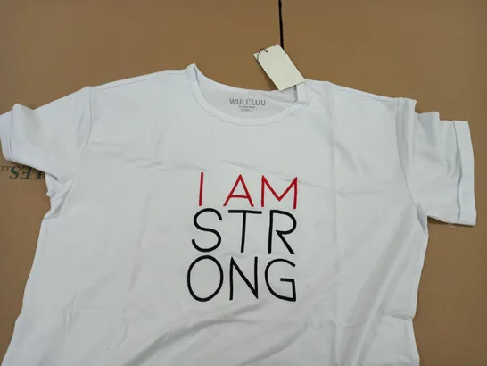 WULI:LUU GOK WANG I AM STRONG SHIRT WHITE L