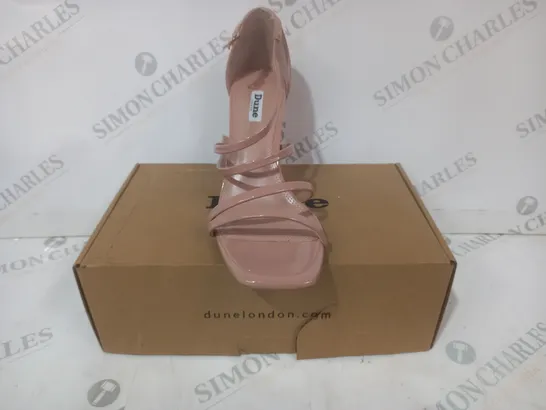 BOXED PAIR OF DUNE LONDON OPEN TOE STRAPPY SANDALS IN BLUSH SIZE 7