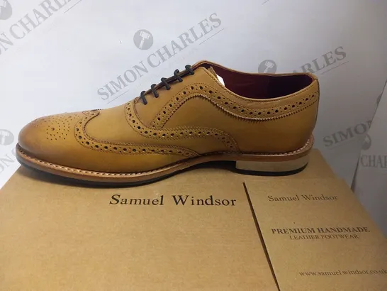 BOXED SAMUEL WINDSOR BV410 SIZE 11