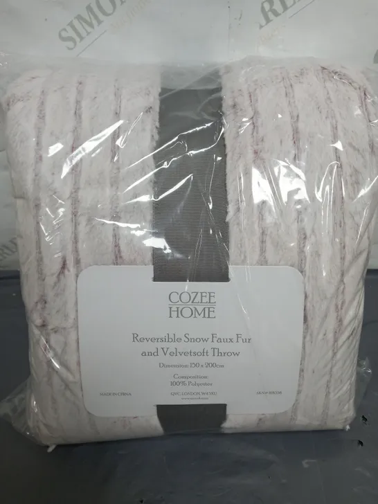 BOXED COZEE HOME REVERSIBLE SNOW FAUX FUR AND VELVETSOFT THROW