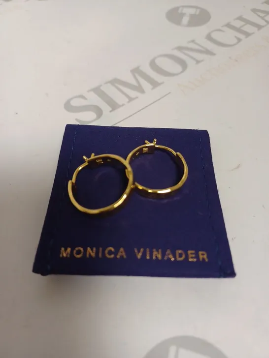 MONICA VINADER TEXTURED GOLD HOOP EARRINGS 