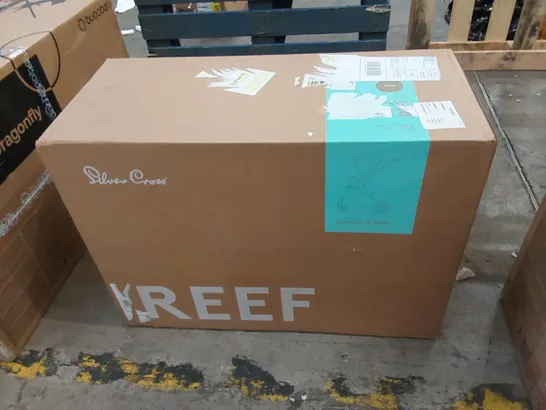 BOXED SILVER CROSS REEF STROLLER - STONE
