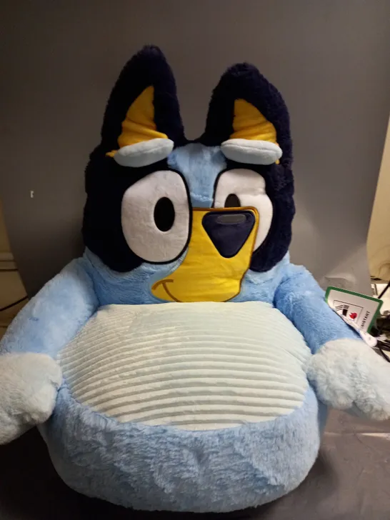 BLUEY CHILDRENS PLUSH CHAIR