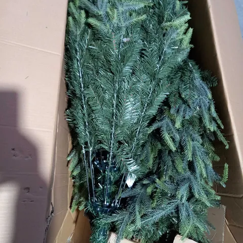 BOXED 7FT SHERWOOD REAL LOOK FULL CHRISTMAS TREE - COLLECTION ONLY