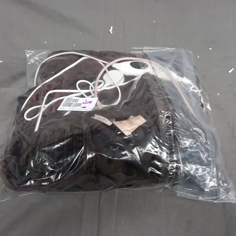 COZEE HOME HEATED TV BLANKET IN CHOCOLATE