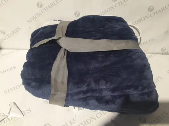 COZEE HOME OVERSIZED HEATED WRAP IN NAVY