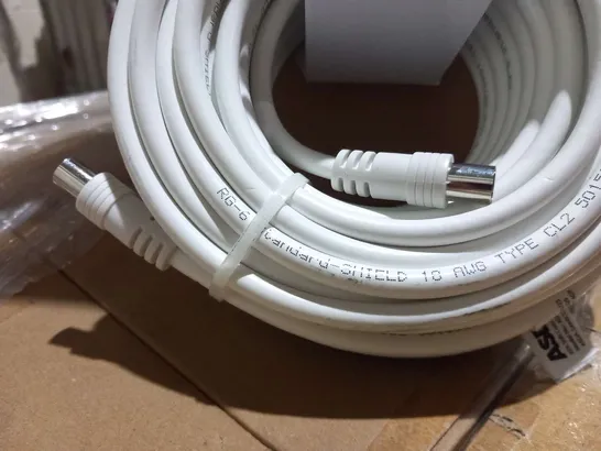 APPROXIMATELY 25 BOXES OF THREE BRAND NEW TECH 15.2M/50FT TV AERIAL LEADS(APPROXIMATELY 75 LEADS IN TOTAL)