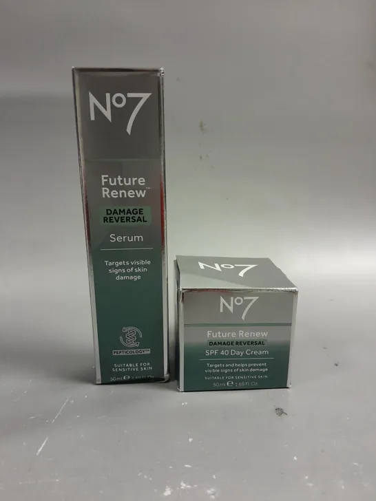 BOXED SET OF 2 NO7 HEALTH AND BEAUTY PRODUCTS TO INCLUDE FUTURE RENEW SERUM (50ML) AND SPF 40 DAY CREAM (50ML)