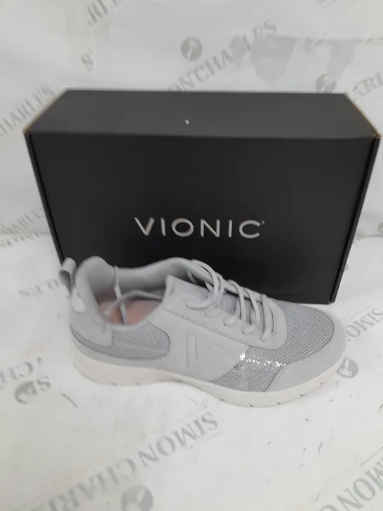 BOXED PAIR OF VIONIC GREY/PINK MESH TRAINERS SIZE 7