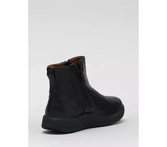 STRIVE BAMFORD II WATER RESISTANT ANKLE BOOT- BLACK SIZE 4