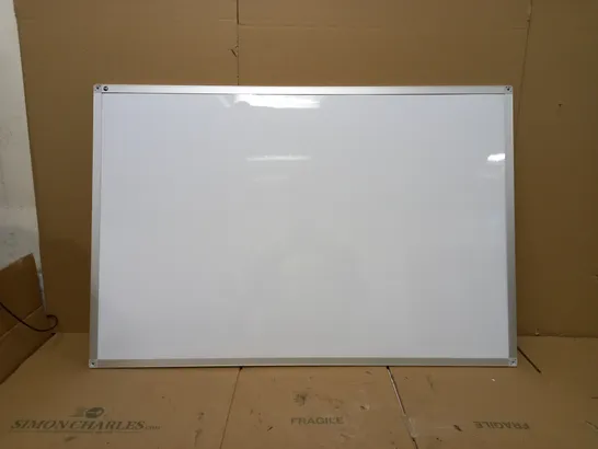 BOARDSPLUS MAGNETIC WHITEBOARD - ALUMINIUM FRAME 90X60CM