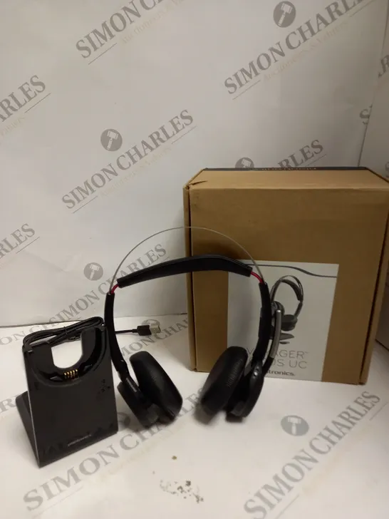 BOXED PLANTRONICS VOYAGER FOCUS UC HEADSET 