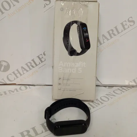 BOXED AMAZFIT BAND 5 SMART BAND/FITNESS TRACKERS WITH VOICE ASSISTANT 