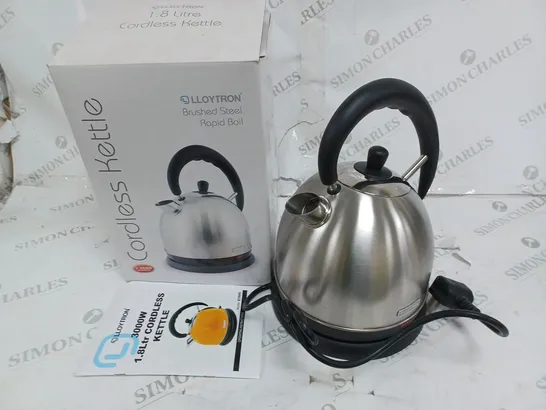 BOXED LLOYTRON  BRUSHED STEEL CORDLESS KETTLE 