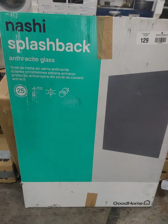 BOXED NASHI SPLASHBACK ANTHRACITE GLASS 80 × 60cm