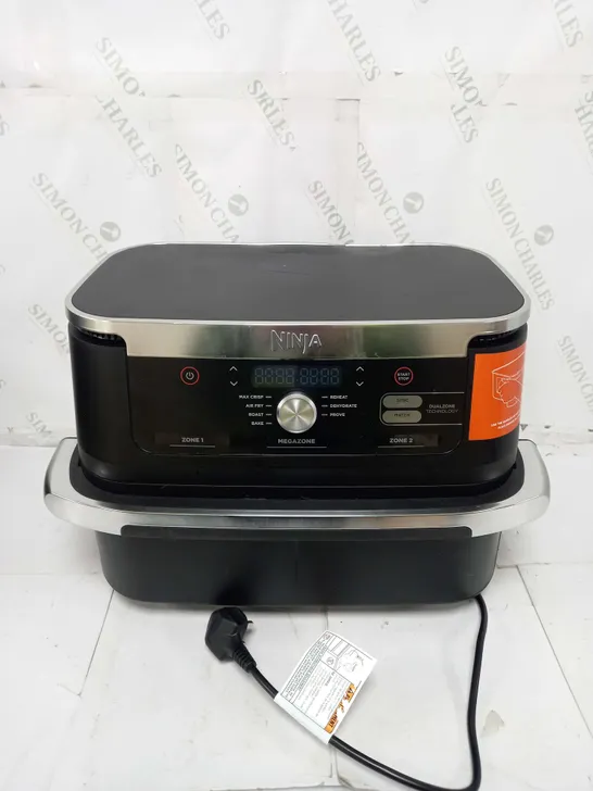 BOXED NINJA 10.4L FOODI FLEXDRAWER DUAL AIR FRYER IN BLACK AF500UK