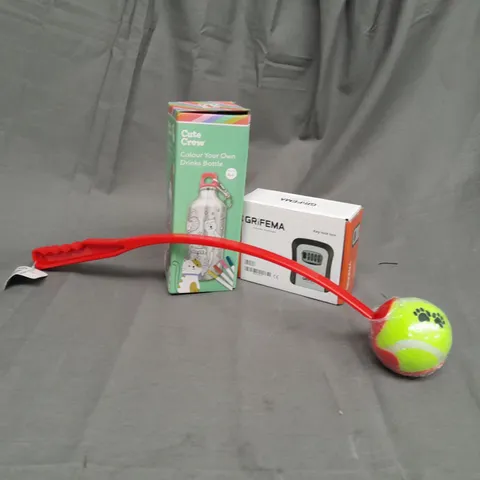 APPROXIMATELY 10 ASSORTED PRODUCTS TO INCLUDE DRINKS BOTTLE, KEY LOCK BOX, PET BALL LAUNCHER 