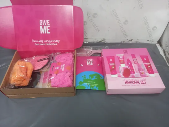 GIVE ME SELF CARE GIFT SET