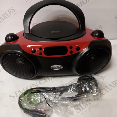 BLUETOOTH CD BOOMBOX 