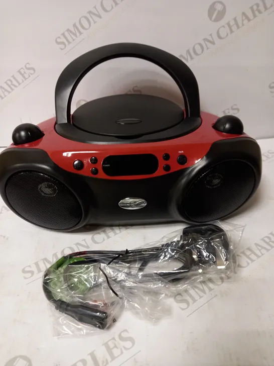 BLUETOOTH CD BOOMBOX 