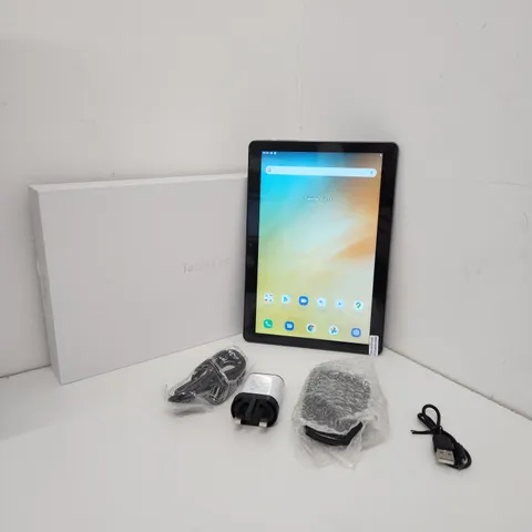 BOXED LIXUEWU TABLET PC