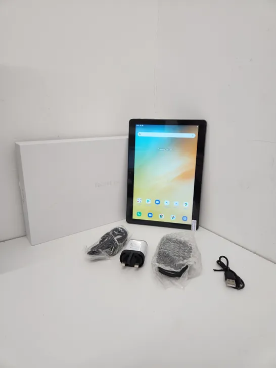 BOXED LIXUEWU TABLET PC