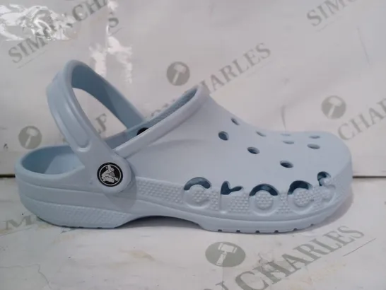 PAIR OF CROCS BAYA SHOE SIN LIGHT BLUE UK SIZE M7/W8