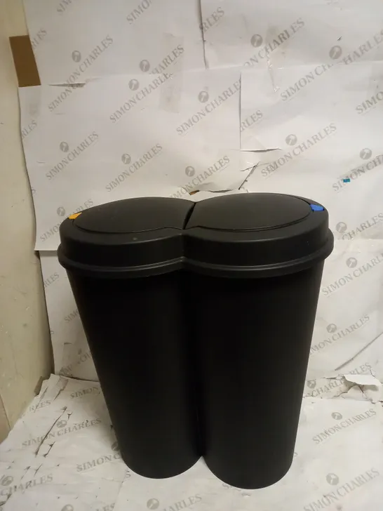 BLACK PLASTIC KITCHEN BIN 