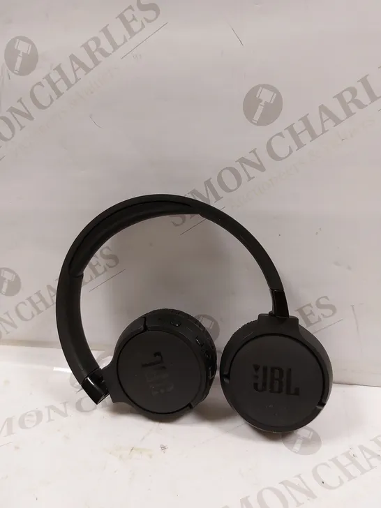 JBL TUNE 660NC WIRELESS OVER-EAR BLUETOOTH HEADPHONES