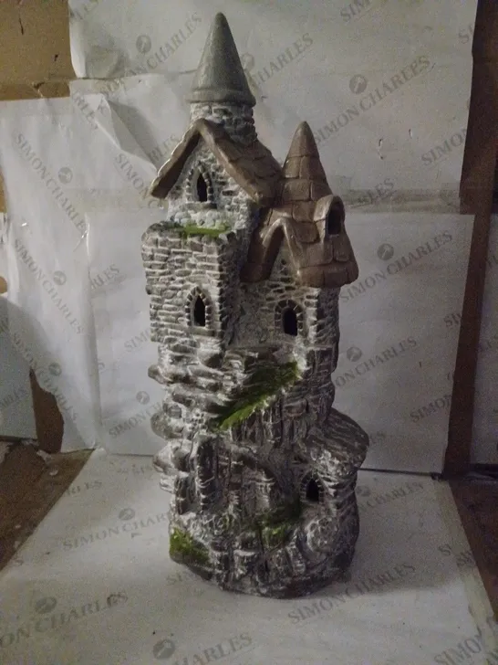 MY GARDEN STORIES LED CASTLE GARDEN SCULPTURE