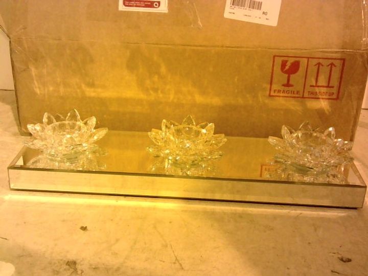 Lot 8704 JULIEN MACDONALD CRYSTAL CANDLE HOLDER Simon Charles