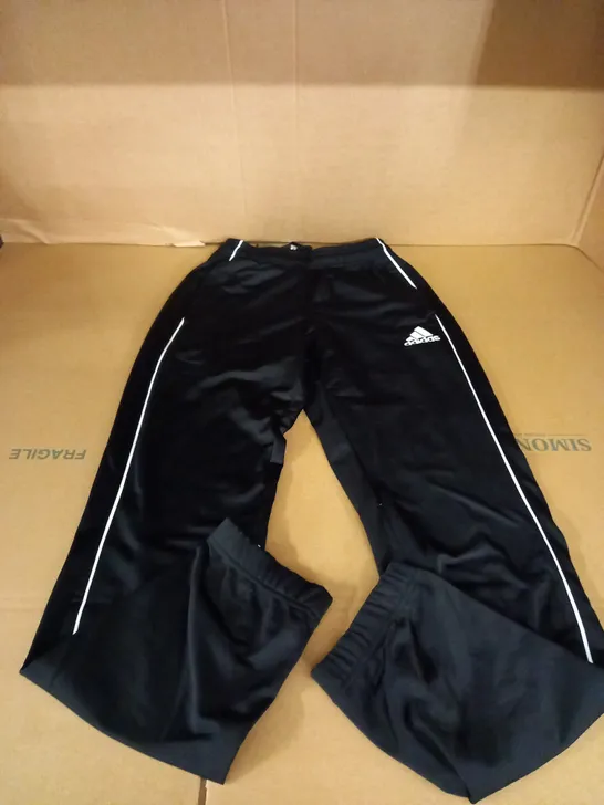 ADIDAS CORE 18 JOGGING BOTTOMS SIZE XS