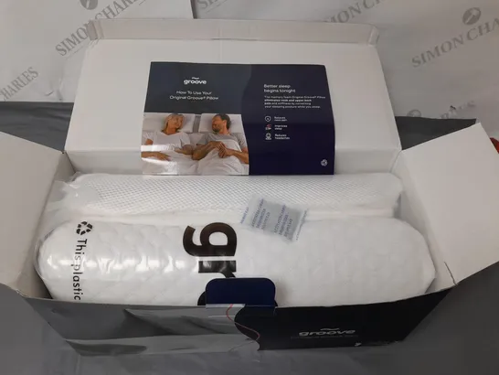 BOXED GROOVE MEMORY FOAM PILLOW