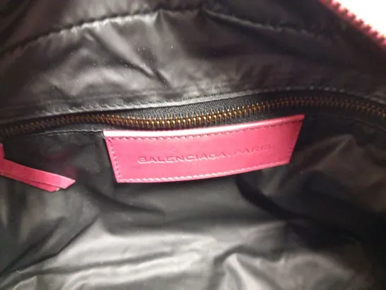 BALENCIAGA PARIS CLASSIC PINK VOYAGE TOILETRY CASE