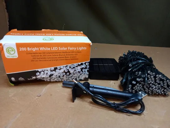 200 BRIGHT WHITE LED SOLAR FAIRY LIGHTS